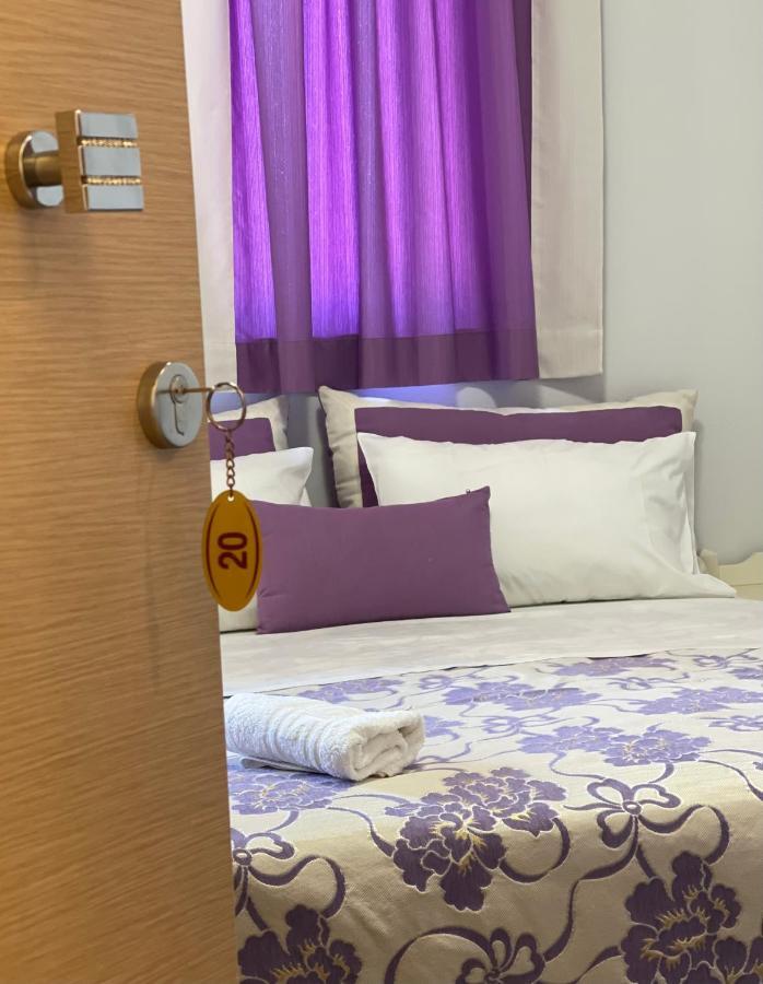 Maria Hotel Sisi Eksteriør bilde