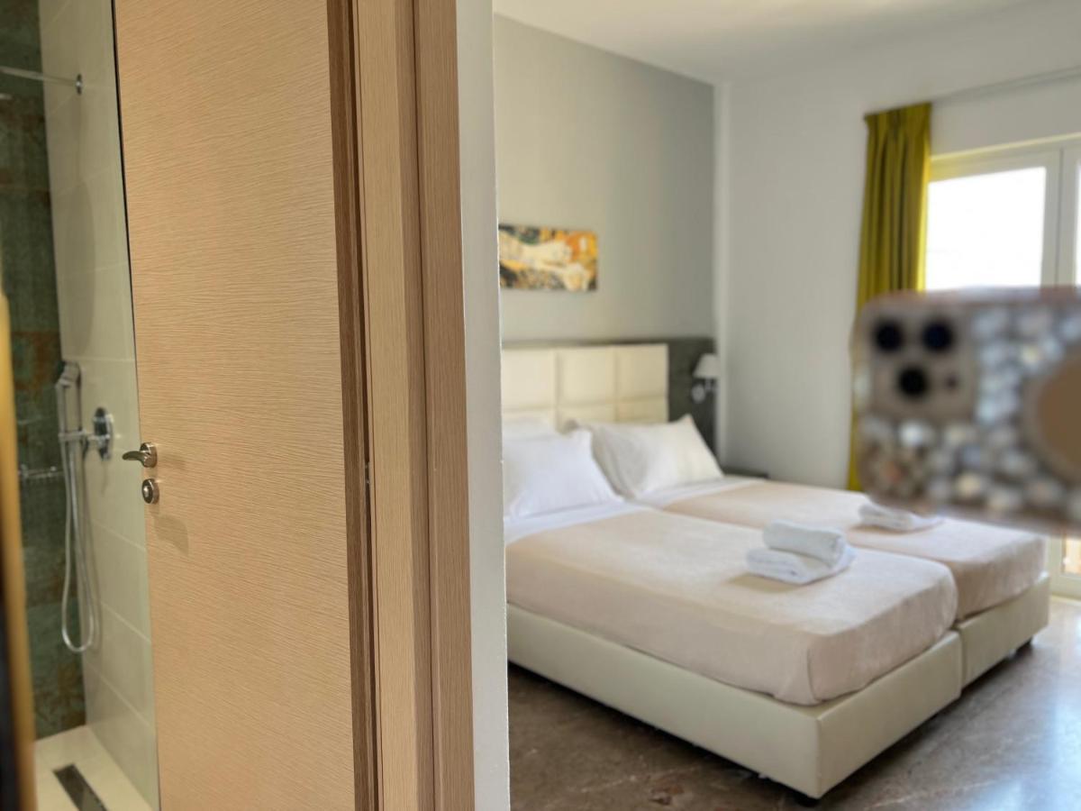 Maria Hotel Sisi Eksteriør bilde